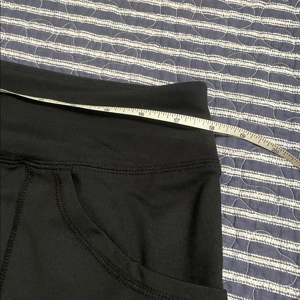 Lands’ End black 5 pocket active travel pants LP Large Petite 12 14 like new - Picture 7 of 8